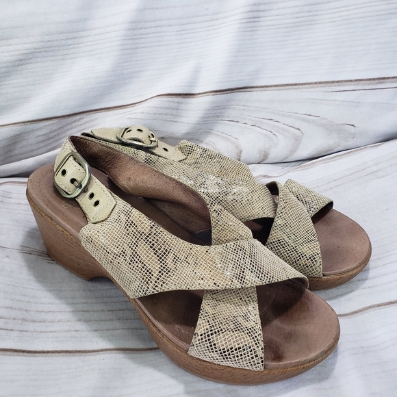 Dansko Jacinda Khaki Tan Snakeskin Leather Slingback Sandals Womens 37 Faux Wood - Picture 13 of 13